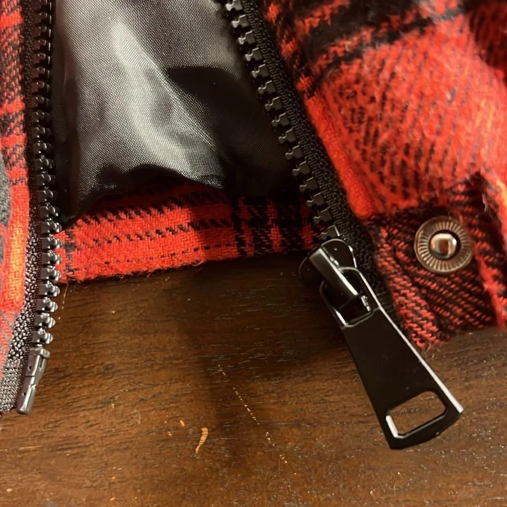 Ci Sono Los Angeles Plaid Bomber Jacket - Picture 10 of 11